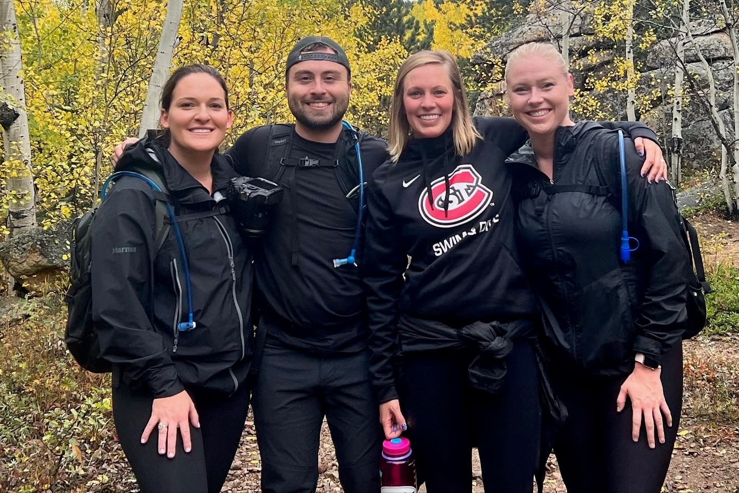 Wedding party photo 4