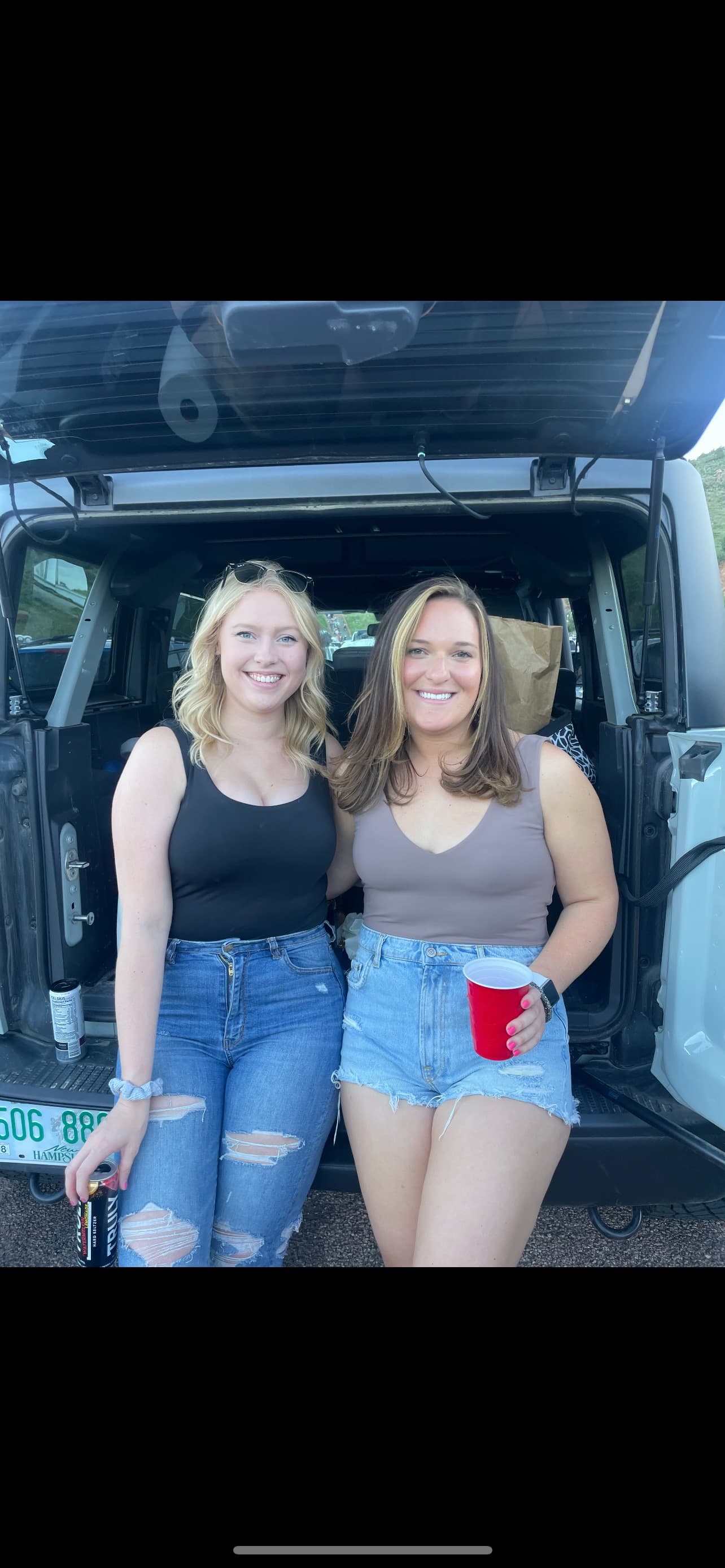 Wedding party photo 6